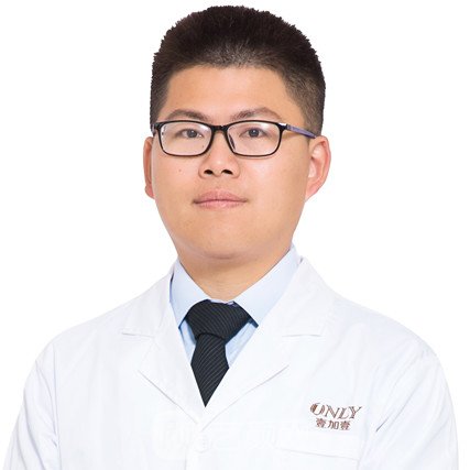 杨健