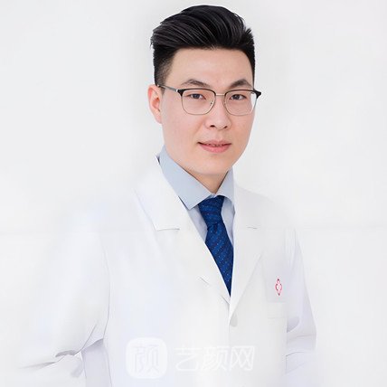 王斌博