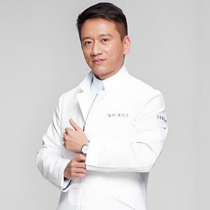 黄仲立
