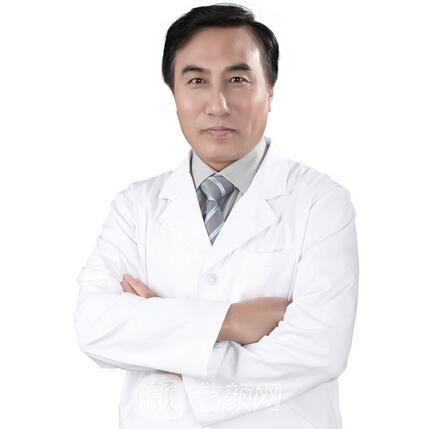 文爱克