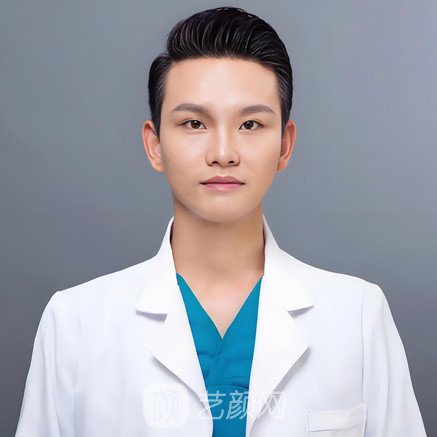 吴玮泽