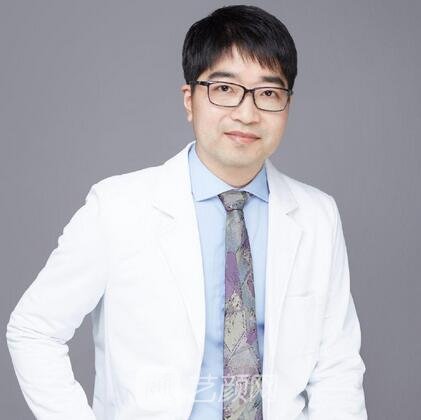 王维钜