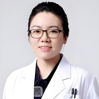 王磊