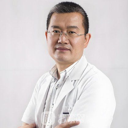 王磊