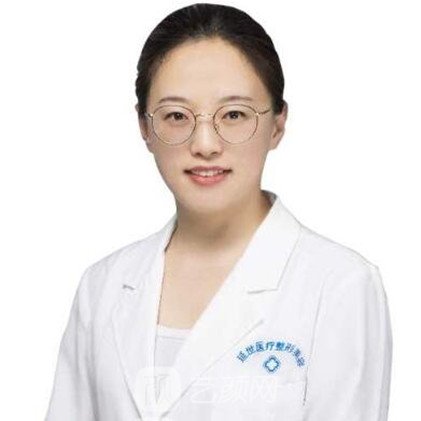 封月红