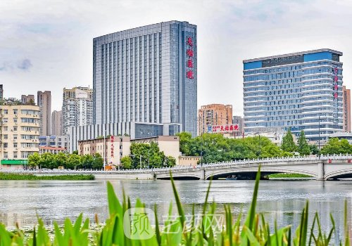 武汉天佑医院双眼皮案例