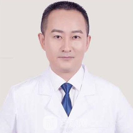 杨浩东