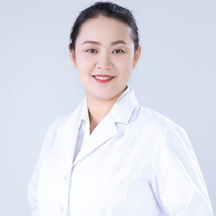 马玲