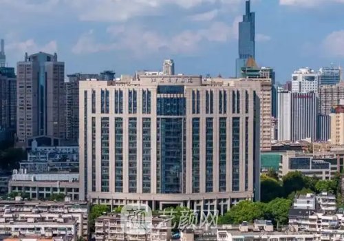 江苏省中医院双眼皮挂什