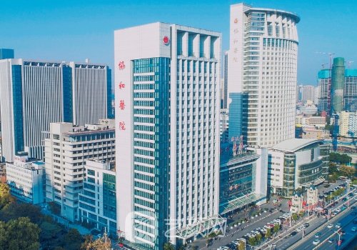 武汉协和医院隆胸多少钱