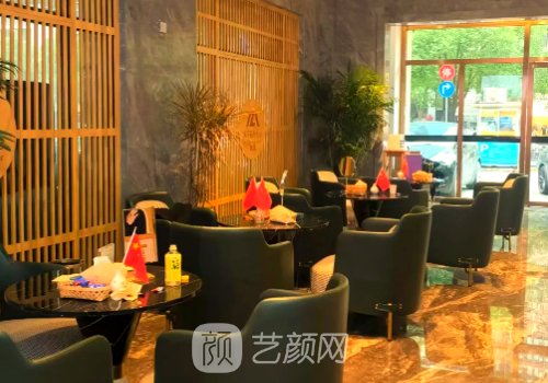 长沙木子整形医院电话更