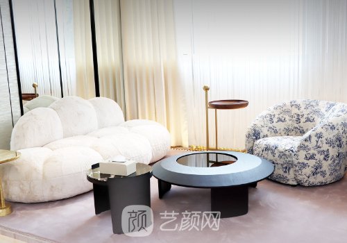 武汉玛丽亚整形医院电话