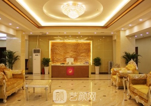 王新灿隆胸怎么样?内附医