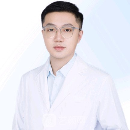 陈嘉文