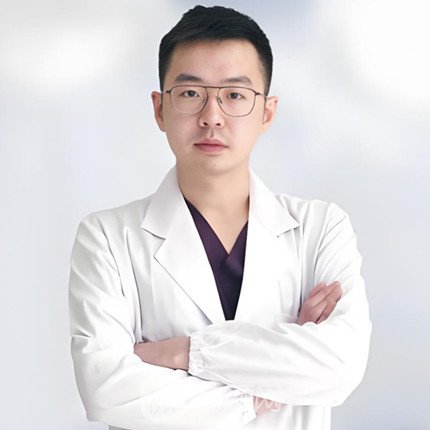 刘思达