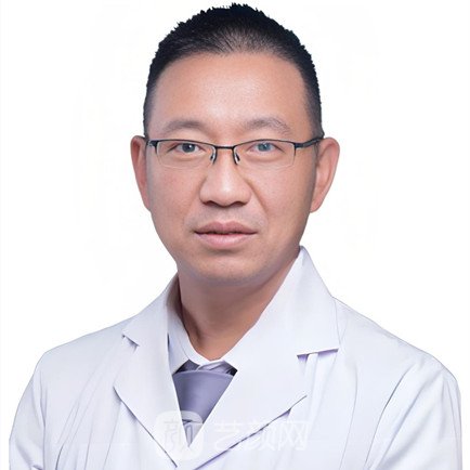 张铭