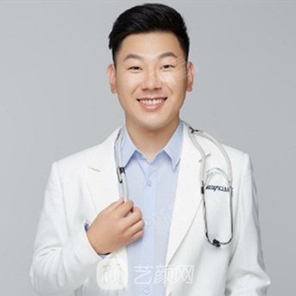 李文军