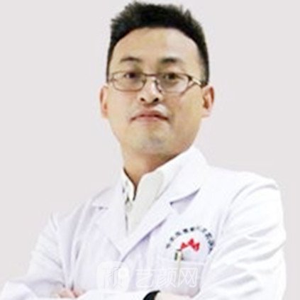 廖桂雷