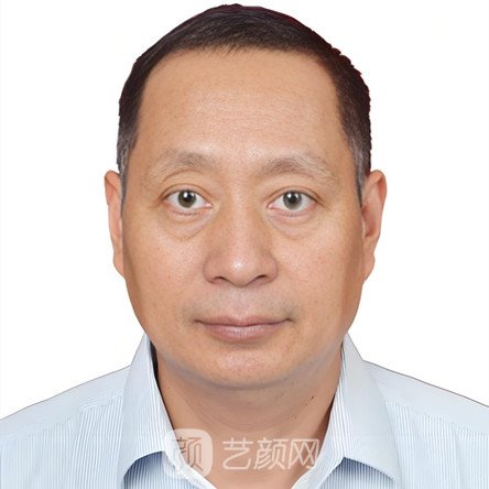 巴志伟