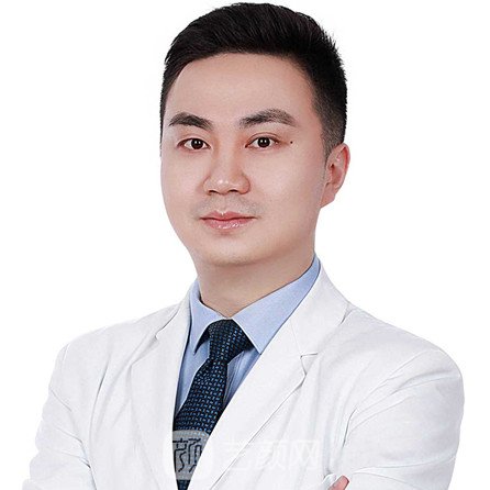 翟奔宇