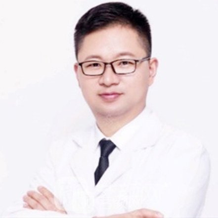 方伦磊
