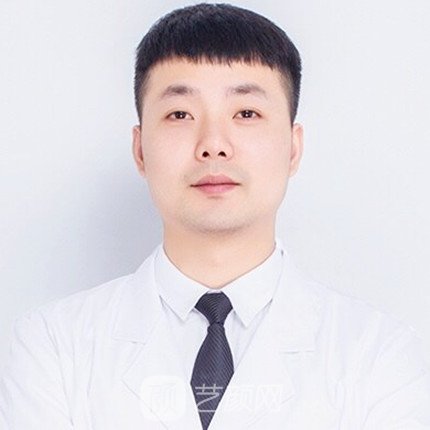 张傲