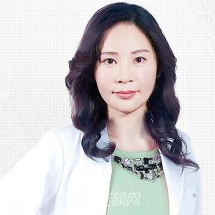 黄喨谊