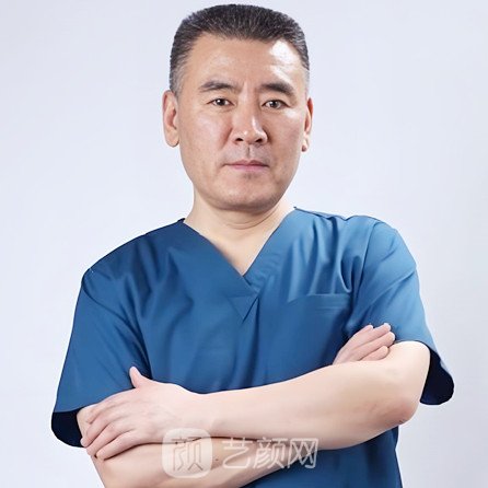 何晋龙