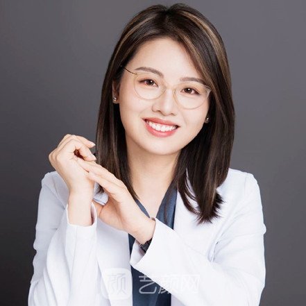 白妍双