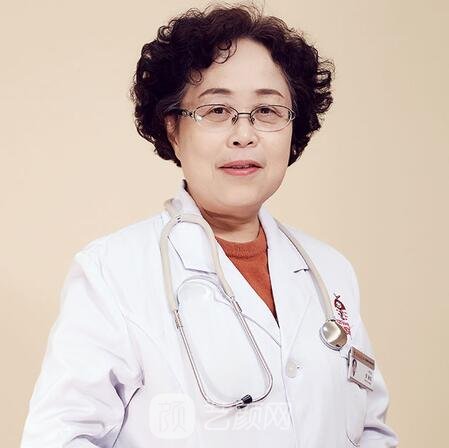 张秋霞