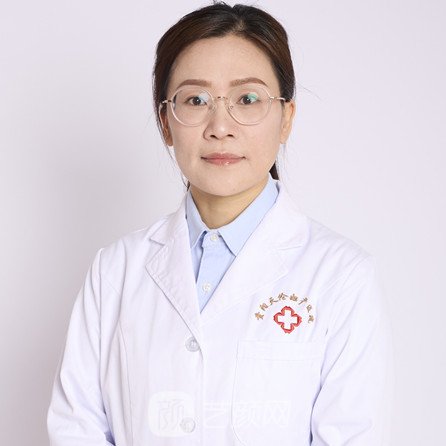 何丽