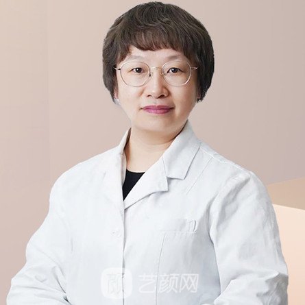黄玲华
