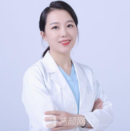 李晨曦