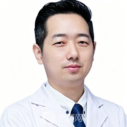 万武群