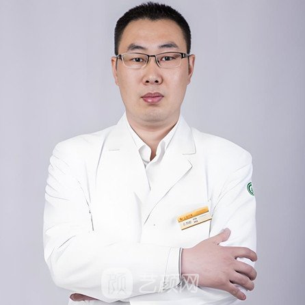 王书闳