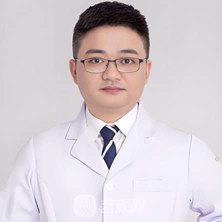 申小刚