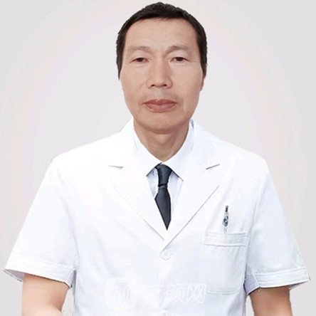 杨光成