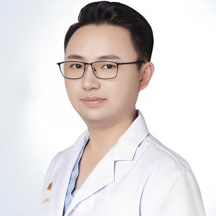 曹卿清