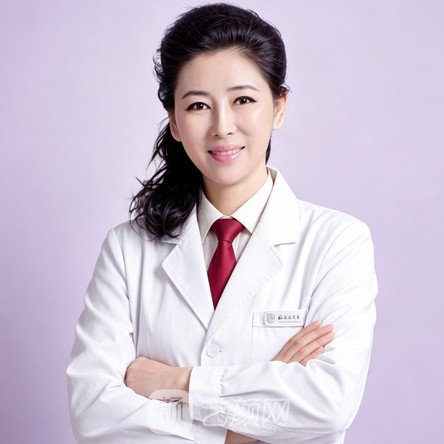 王雅莉