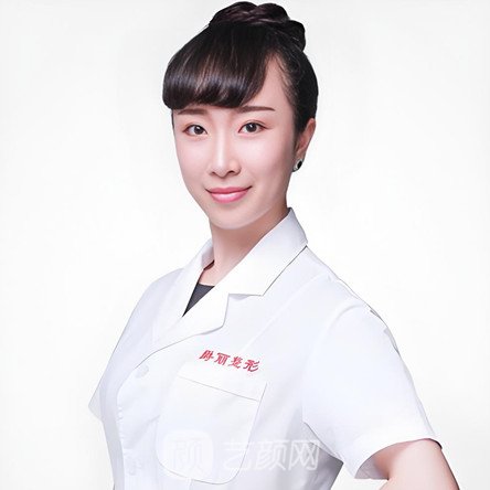 梁静萍