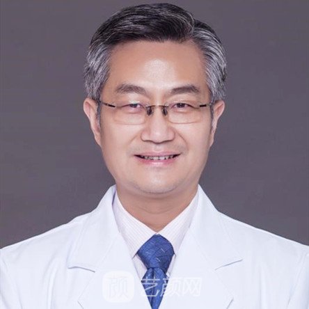 翟弘峰