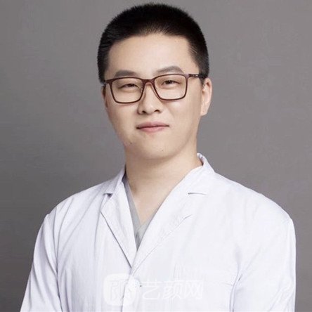 戚晓彤