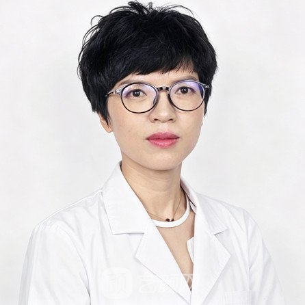 李亚琼