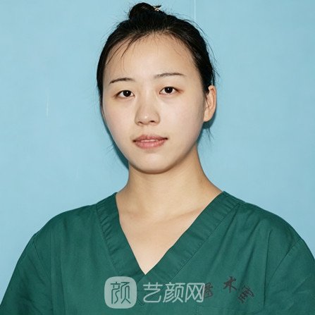徐玲