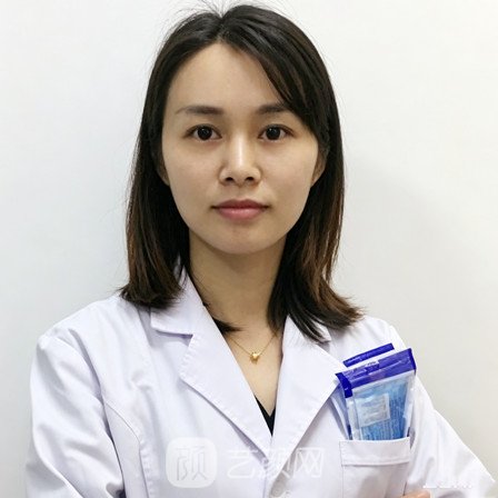 李英竺