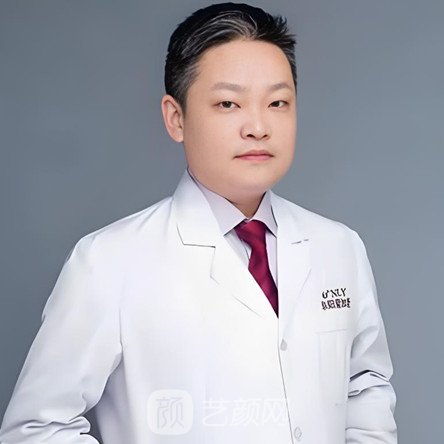 张志伟