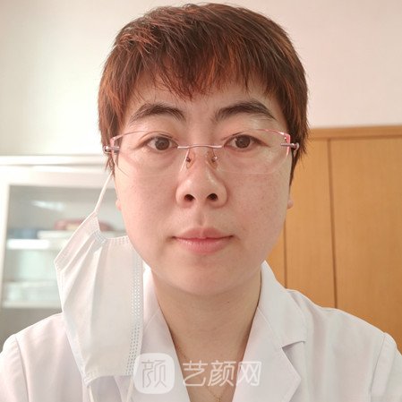 周愔