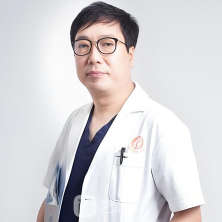 卢丙仑