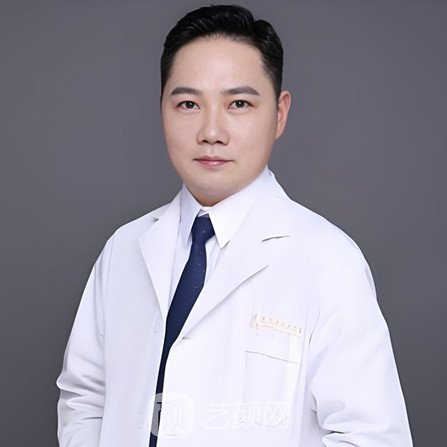 刘战辉