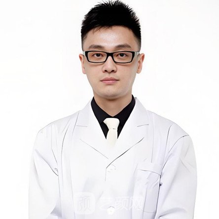 刘明铭